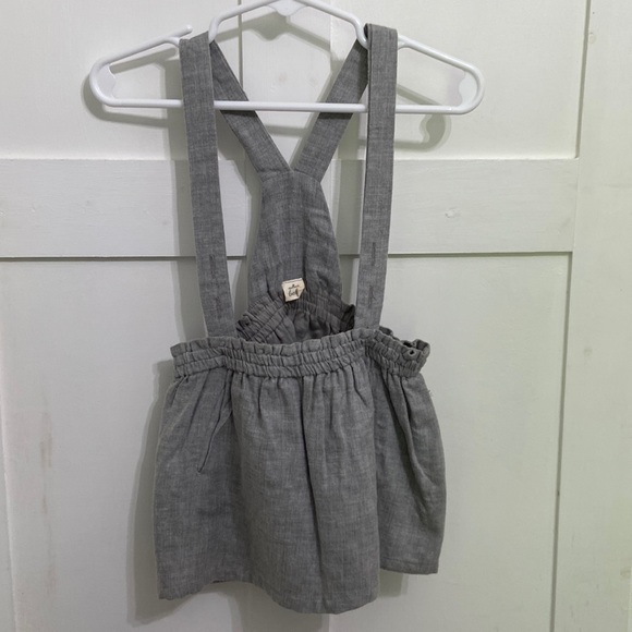 Hallmark Baby Infant Girl Grey Suspenders Skirt With Pockets Size 6-12 months - Picture 1 of 11